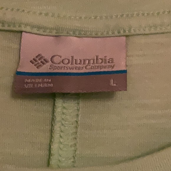 Columbia top - Picture 2 of 5